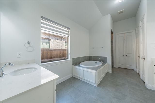 921 Bayberry Drive, Northlake, TX 76226