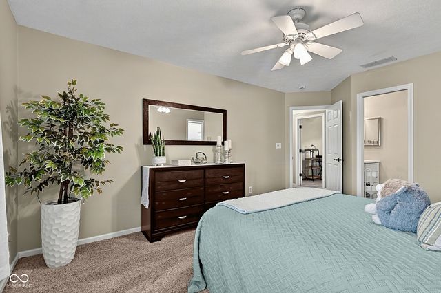 9981 Sugarleaf Place, Fishers, IN 46038