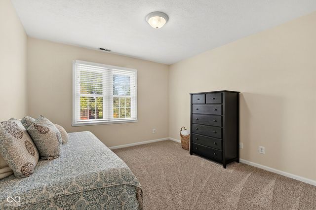 9981 Sugarleaf Place, Fishers, IN 46038