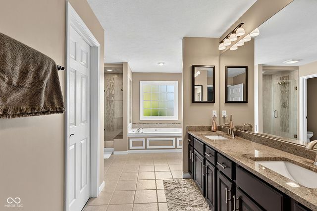 9981 Sugarleaf Place, Fishers, IN 46038