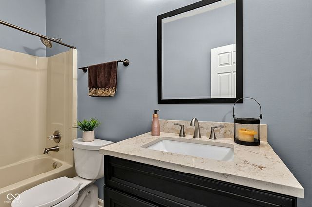 9981 Sugarleaf Place, Fishers, IN 46038