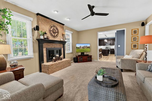 9981 Sugarleaf Place, Fishers, IN 46038