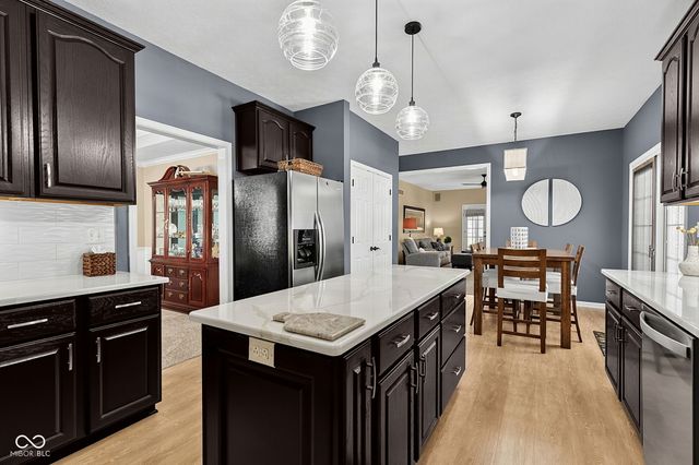 9981 Sugarleaf Place, Fishers, IN 46038