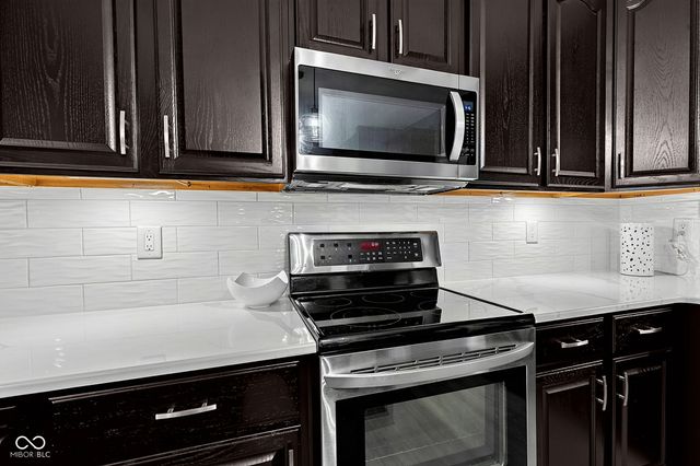 9981 Sugarleaf Place, Fishers, IN 46038