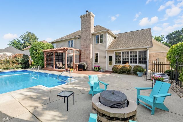 9981 Sugarleaf Place, Fishers, IN 46038