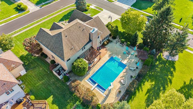 9981 Sugarleaf Place, Fishers, IN 46038