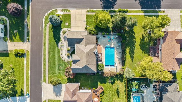 9981 Sugarleaf Place, Fishers, IN 46038