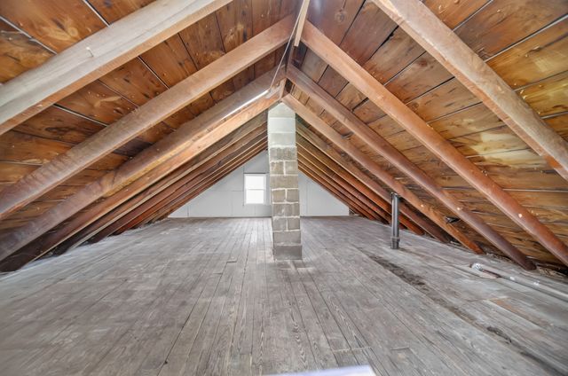 1128 E 27TH Street, Erie, PA 16504