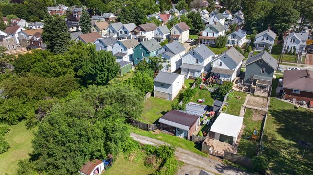 1128 E 27TH Street, Erie, PA 16504