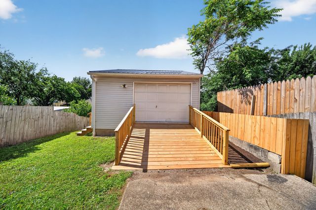 1128 E 27TH Street, Erie, PA 16504