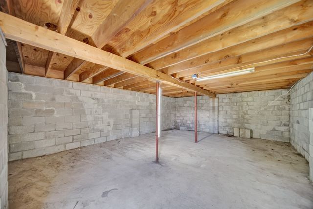 1128 E 27TH Street, Erie, PA 16504