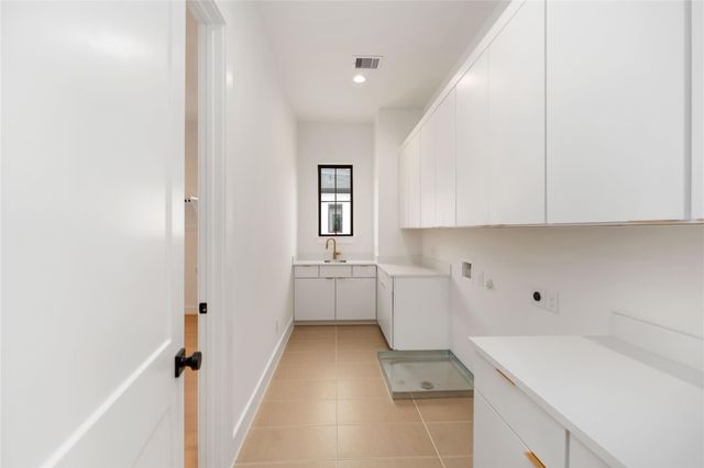 613 Wendel Street, Houston, TX 77009