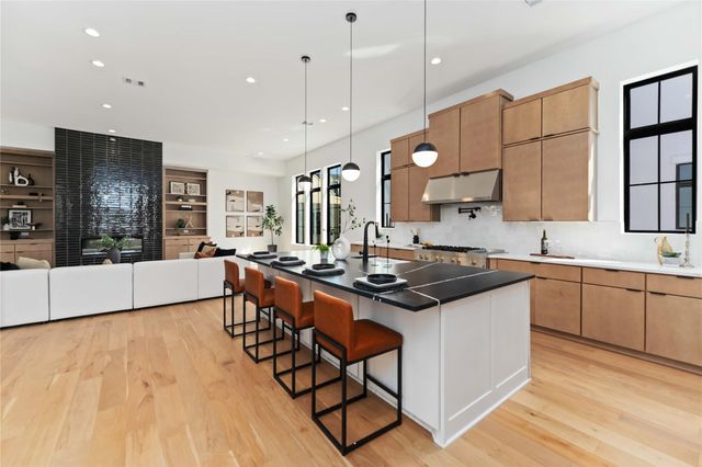 613 Wendel Street, Houston, TX 77009