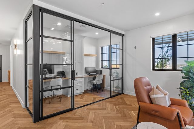 230 Dwyer Ave Unit 705, San Antonio, TX 78204