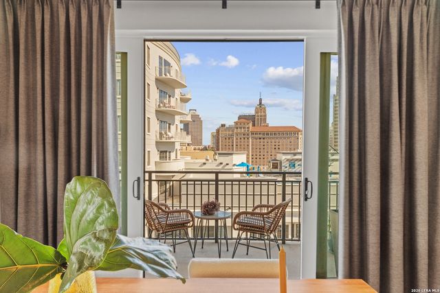 230 Dwyer Ave Unit 705, San Antonio, TX 78204