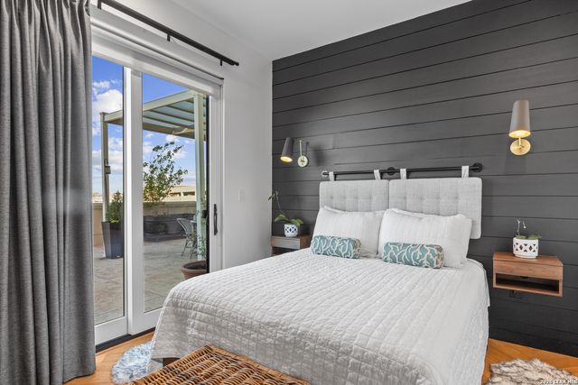 230 Dwyer Ave Unit 705, San Antonio, TX 78204