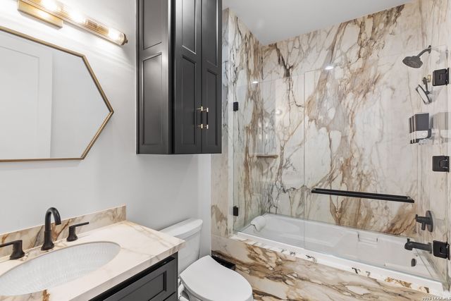 230 Dwyer Ave Unit 705, San Antonio, TX 78204