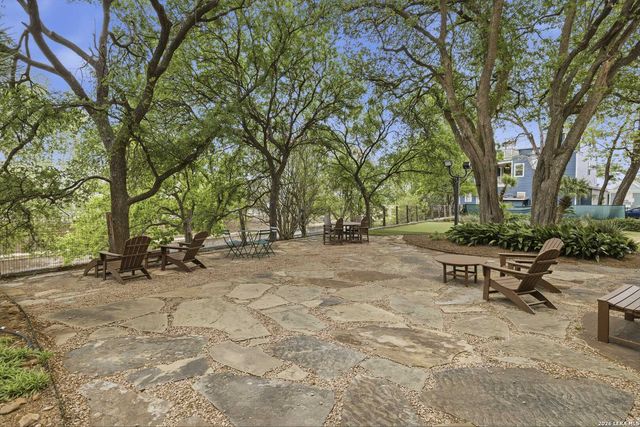 230 Dwyer Ave Unit 705, San Antonio, TX 78204