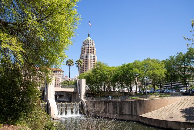 230 Dwyer Ave Unit 705, San Antonio, TX 78204