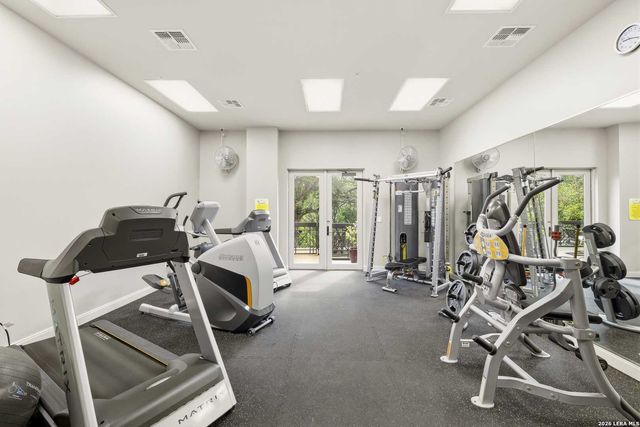 230 Dwyer Ave Unit 705, San Antonio, TX 78204