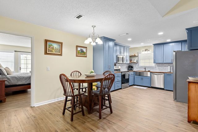 1638 Goose Hollow Rd, Geneva, AL 36340