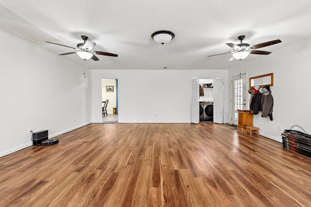 1638 Goose Hollow Rd, Geneva, AL 36340