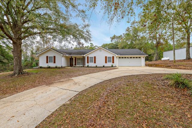 1638 Goose Hollow Rd, Geneva, AL 36340