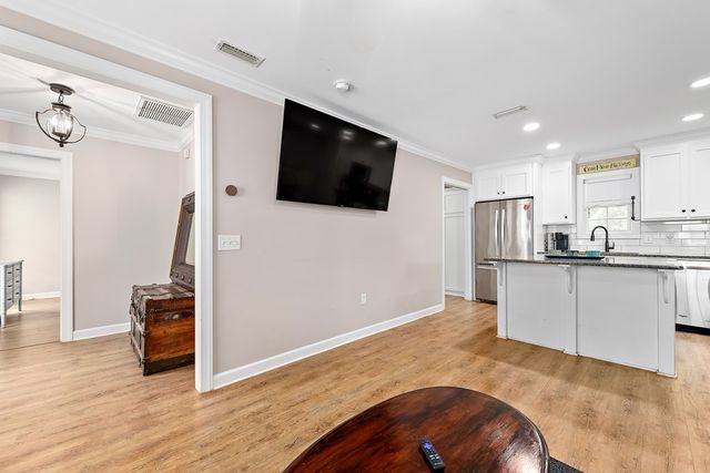 1638 Goose Hollow Rd, Geneva, AL 36340