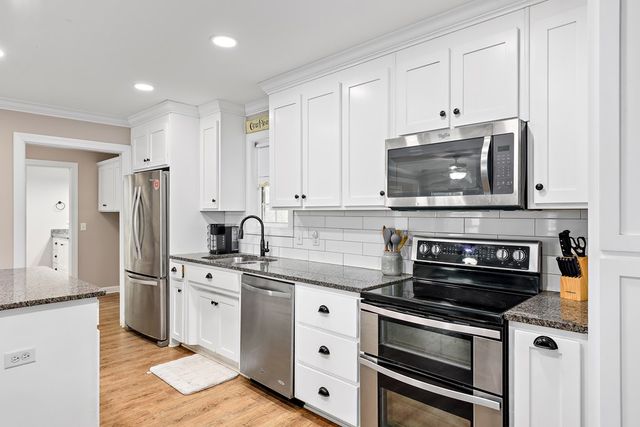 1638 Goose Hollow Rd, Geneva, AL 36340