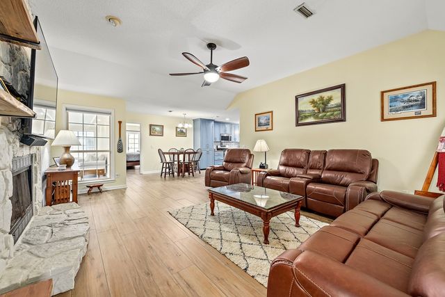 1638 Goose Hollow Rd, Geneva, AL 36340