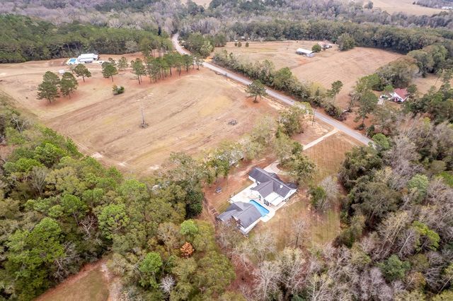 1638 Goose Hollow Rd, Geneva, AL 36340