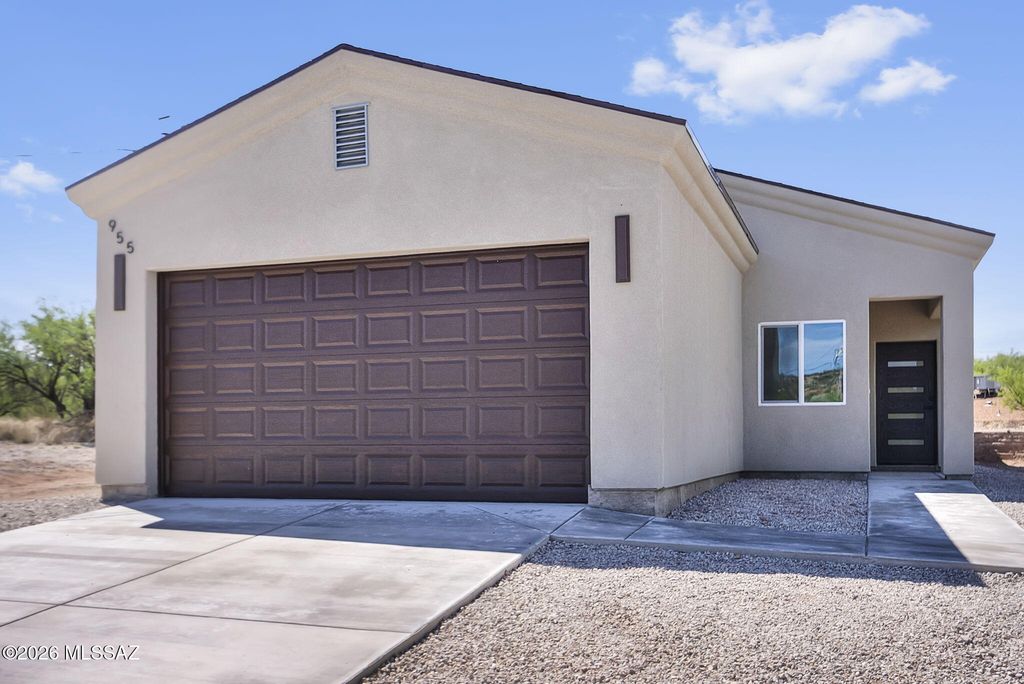 955 Tecla Court, Rio Rico, AZ 85648