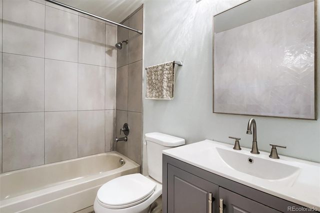 4292 S Salida Way 11, Aurora, CO 80013
