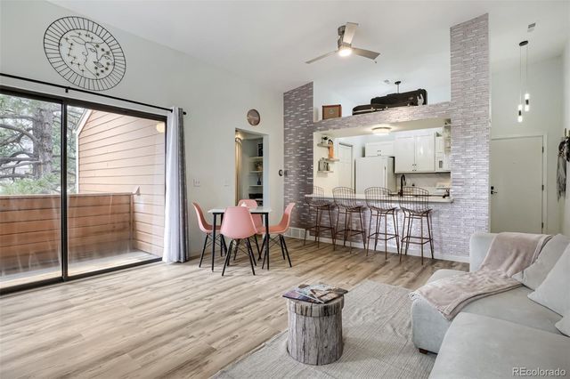 4292 S Salida Way 11, Aurora, CO 80013