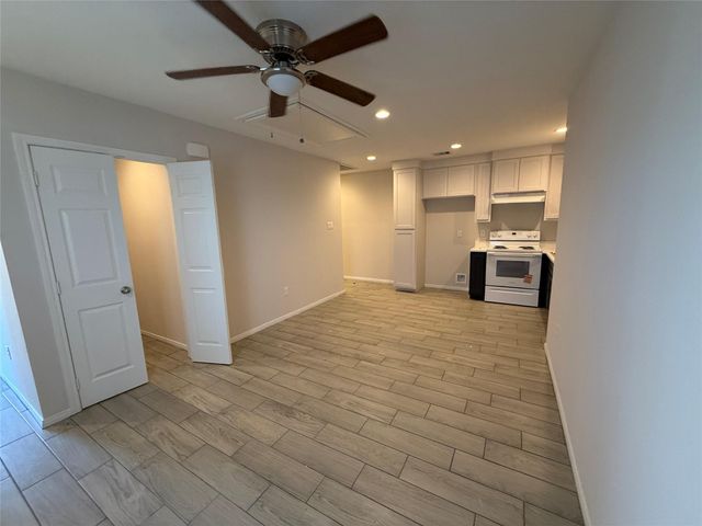 5530 Hillman Street, Houston, TX 77023