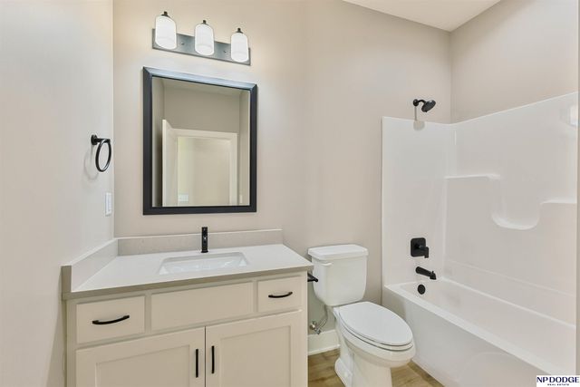 20126 U Street, Omaha, NE 68135