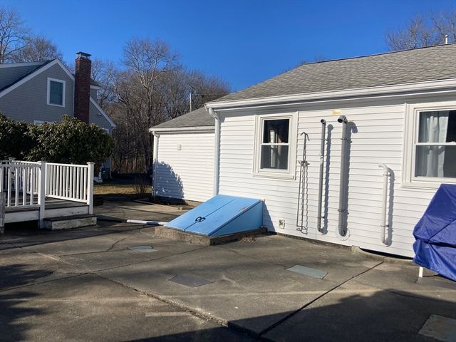 6 Maple Ave A, Scituate, MA 02066