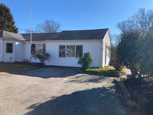 6 Maple Ave A, Scituate, MA 02066