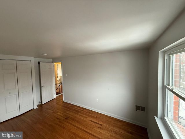 870 HILTON DR, Lancaster, PA 17603