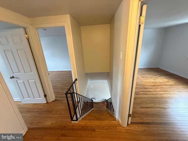 870 HILTON DR, Lancaster, PA 17603