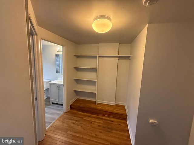 870 HILTON DR, Lancaster, PA 17603