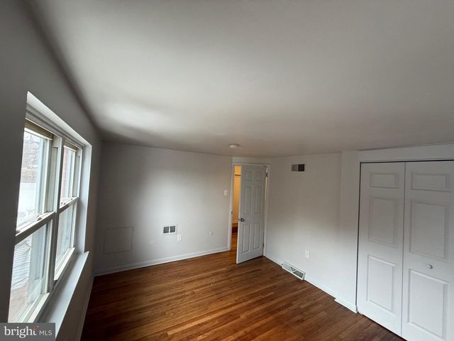 870 HILTON DR, Lancaster, PA 17603