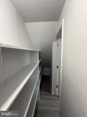 870 HILTON DR, Lancaster, PA 17603