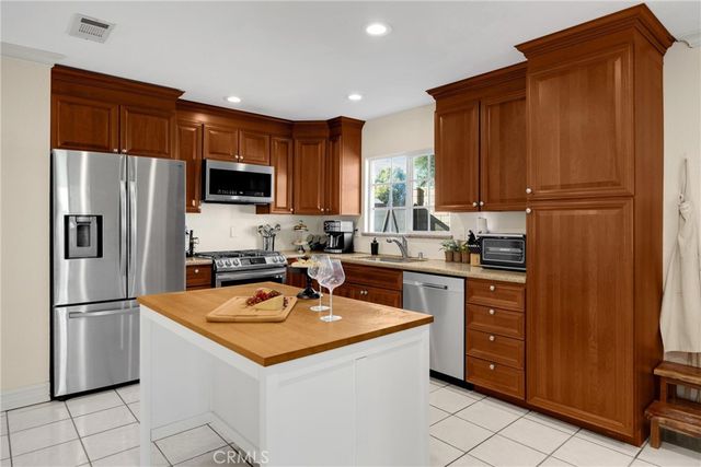 10284 Ironwood Court, Rancho Cucamonga, CA 91730