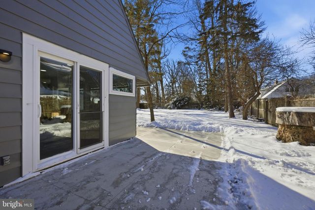 8004 GLADSTONE RD, Glenside, PA 19038