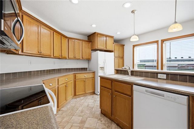 13520 S Sam Moore Road, Lone Jack, MO 64070