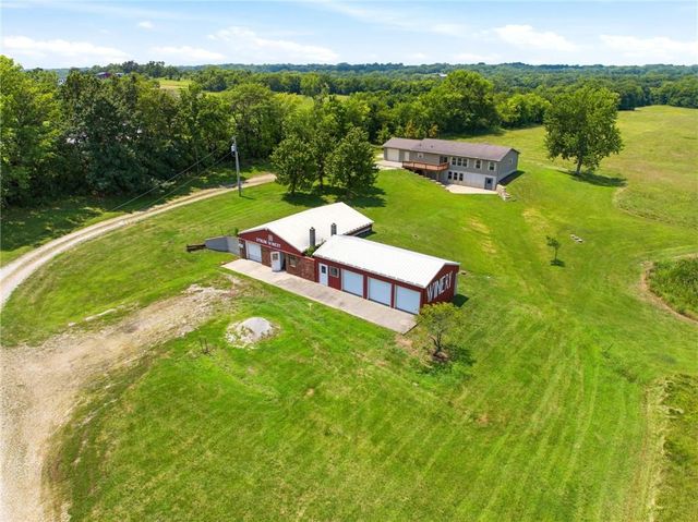 13520 S Sam Moore Road, Lone Jack, MO 64070