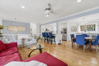 105 Osceola Avenue, Middlesex, NJ 08846