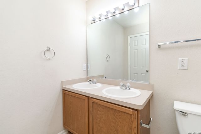 1911 Wormack, San Antonio, TX 78251