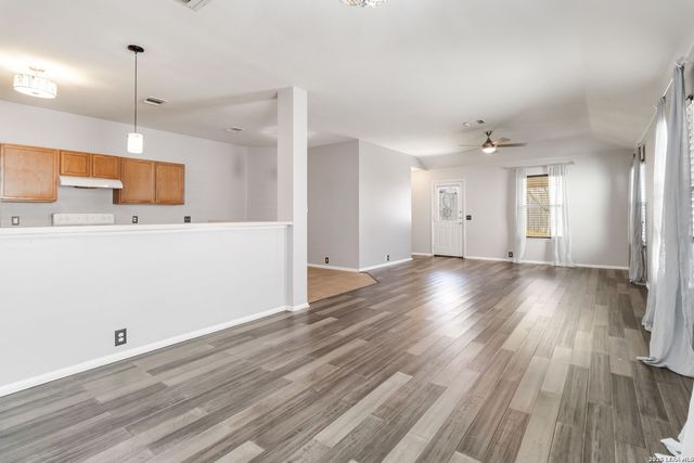 1911 Wormack, San Antonio, TX 78251